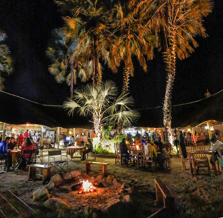 Maun Lodge thumbnail 4